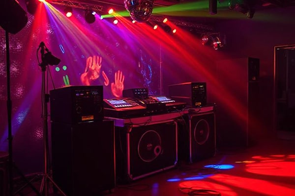 Medium sized disco setup